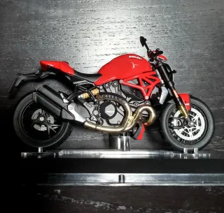 Ducati Monster 1200 R 2016