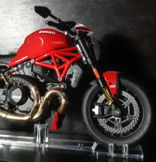 Ducati Monster 1200 R 2016
