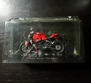 Ducati Monster 1200 R 2016