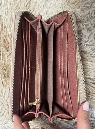 Cartera grande Stradivarius rosa monedero