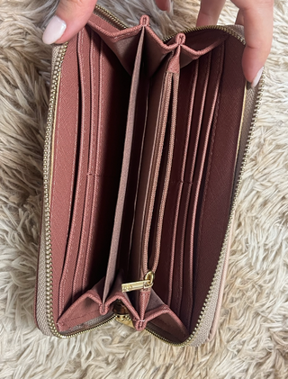 Cartera grande Stradivarius rosa monedero