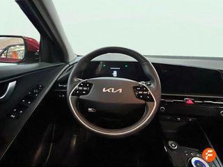 Kia Niro 1.6 GDi HEV 104kW (141CV) Concept