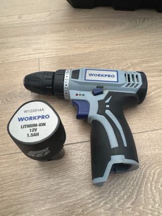 Taladro 12V Workpro con cargador