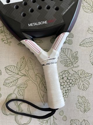 Pala de pádel Adidas Metalbone HRD 2024 Ale Galán