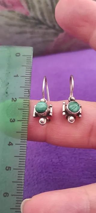 Pendientes de plata de granate natural