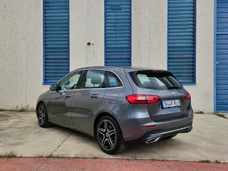 Mercedes-Benz Clase B 180 2019 TECHO PANORAMICO
