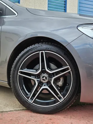 Mercedes-Benz Clase B 180 2019 TECHO PANORAMICO