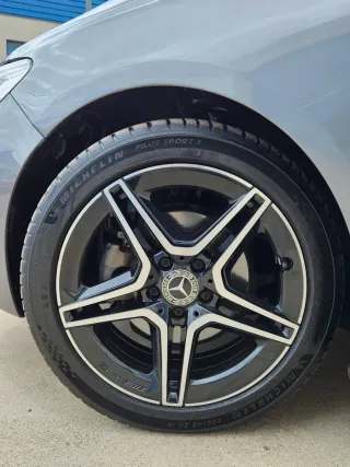 Mercedes-Benz Clase B 180 2019 TECHO PANORAMICO