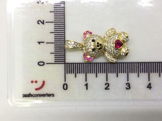 colgante oro 18k con piedra