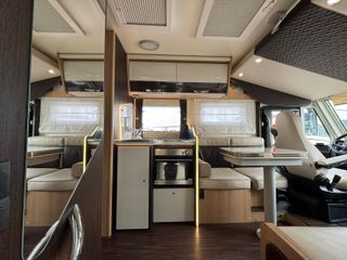 ESPECTACULAR MC LOUIS INTEGRAL 15.000 KILOMETROS