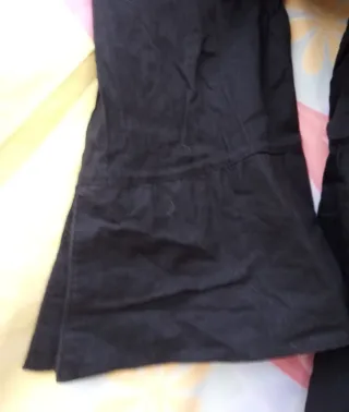 BLUSA NEGRA FLORES BORDADAS Y LENTEJUELAS T.U.