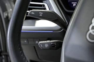 Audi Q4   Advanced 50 etron quattro 220kW 82kWh