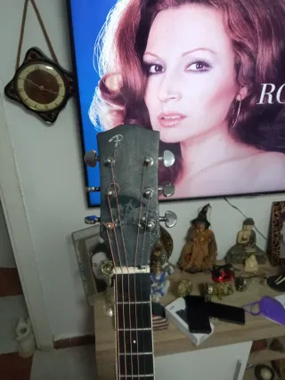 Guitarra Acústica Negra