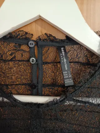 Blusa Zara Encaje Negra Talla L