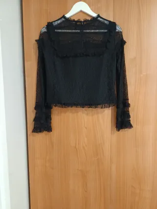 Blusa Zara Encaje Negra Talla L