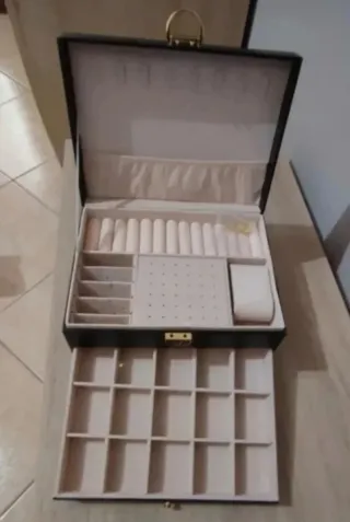 Portagioie nero idea regalo festa compleanno