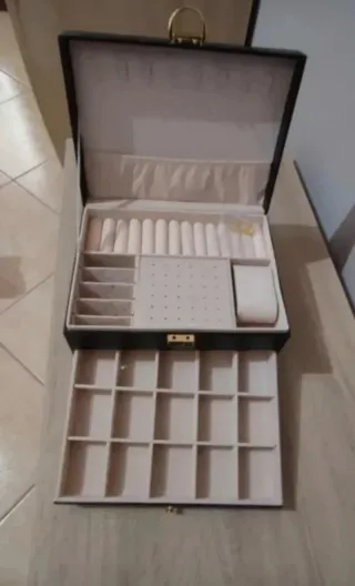 Portagioie nero idea regalo festa compleanno