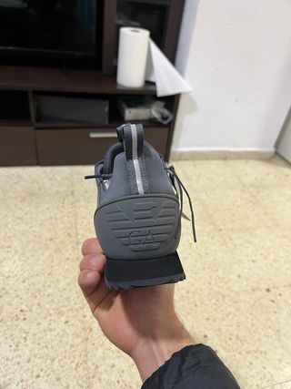 Zapatos Emporio Armani gris