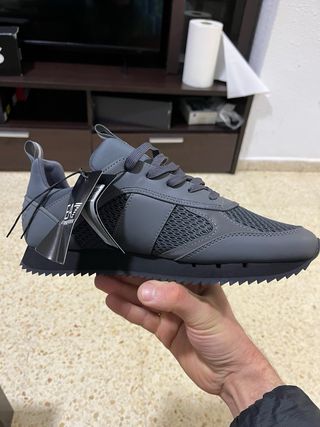Zapatos Emporio Armani gris