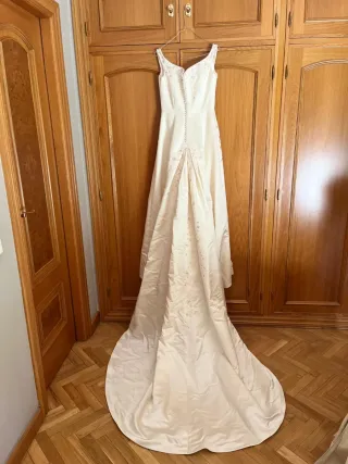 Vestido de Novia Beige y Blanco