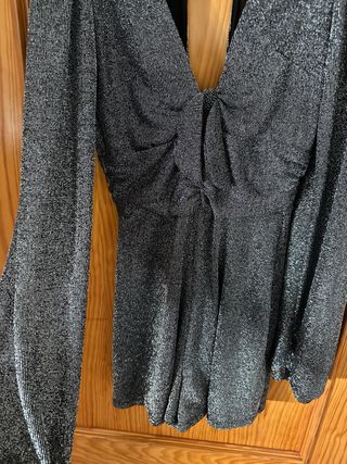 Mono Bershka brillante fiesta