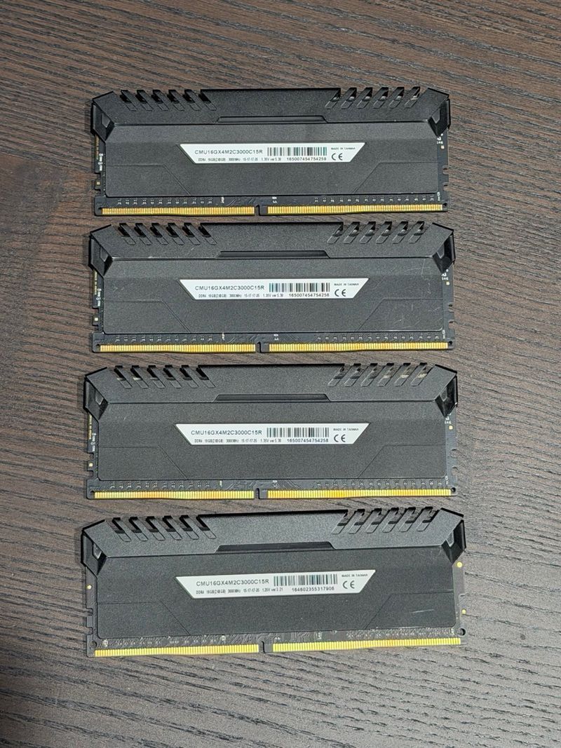 Corsair Vengeance LED RAM 2x8GB (16GB) afbeelding 2