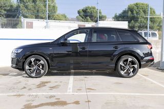 Audi Q7   Black line 45 TDI 170kW 232CV qua. ti.
