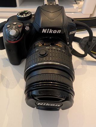 Cámara Nikon D3300 + 3 Lentes + Flash + Mochila