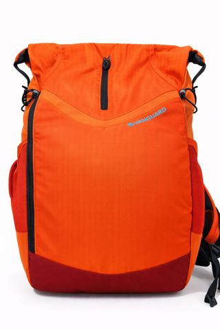 Cámara Nikon D3300 + 3 Lentes + Flash + Mochila