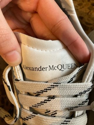 Zapatillas Alexander McQueen Blancas y Negras