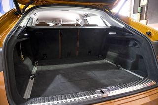 Audi Q8   55 TFSIe 280kW 381CV quattro tiptronic