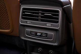 Audi Q8   55 TFSIe 280kW 381CV quattro tiptronic