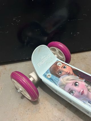 Patinete Frozen Disney 3 ruedas