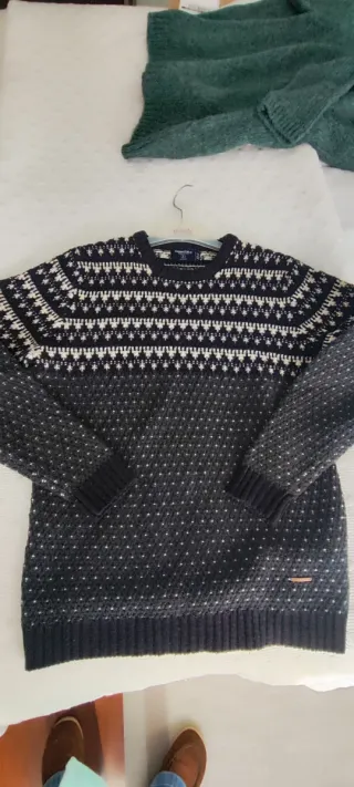 Jersey Pull&Bear azul oscuro y verde oscuro