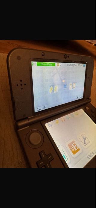 NEW Nintendo 3DS Negra