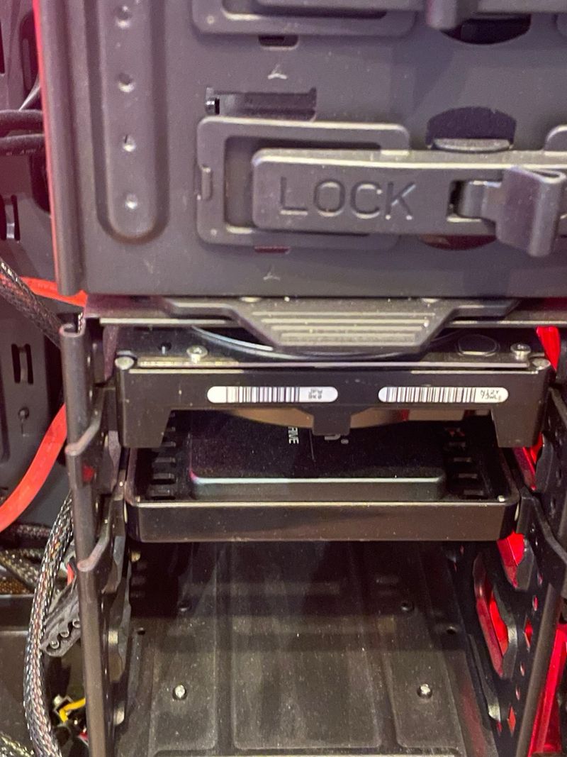 PC Gamer Xeon 16GB RAM RX 450 8GB afbeelding 6