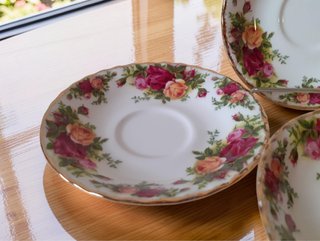 4 platos de 14 cm Royal Albert Old Country Roses
