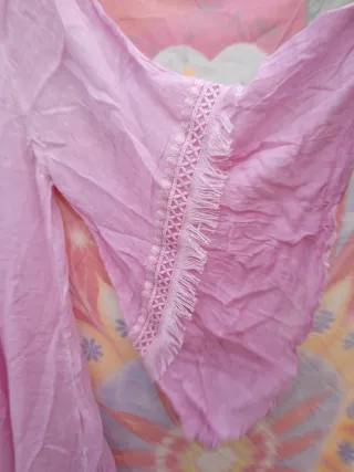 BLUSAS BORDADAS 3XL/4XL:FLORES AZUL/ROSA:1X1,5€