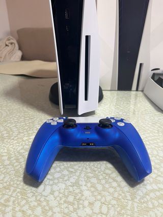 Consola PS5 + Mando Azul + Juegos+Cargador