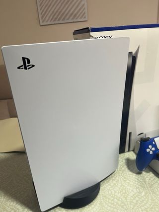 Consola PS5 + Mando Azul + Juegos+Cargador