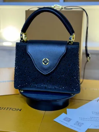 Bolsos Capucines Modernos (3 Modelos)