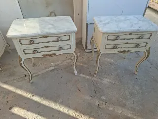 Muebles de dormitorio antiguos beige y oro