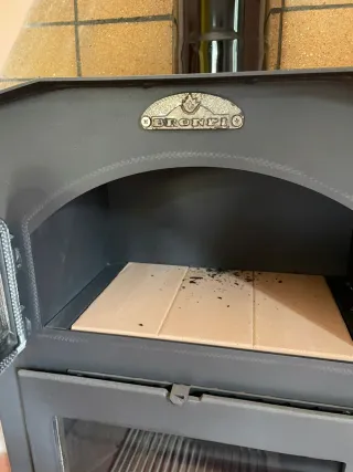 Chimenea de leña Bronpi negra