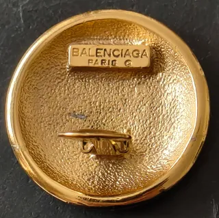 Pendientes clip vintage Balenciaga dorado y crema