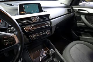 BMW X1   sDrive18d Business