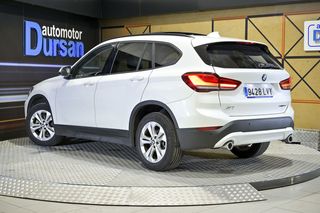 BMW X1   sDrive18dA Corporate