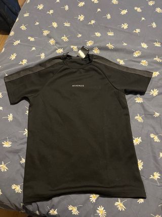 Camiseta McKenzie Negra