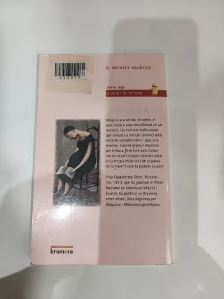 Libro Hola estupid mosntre pelut