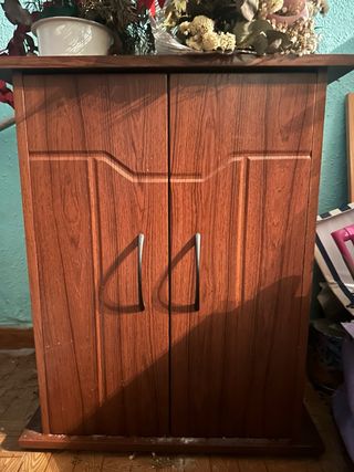 Mueble 60 largo x 75 alto x 40 fondo