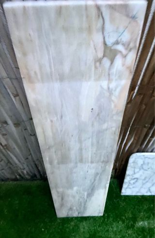 PLACAS DE MÁRMOL NATURAL PULÍDO